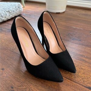 Dream Paris Black Suede Heels
